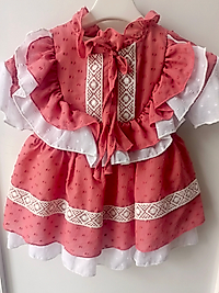 Kız bebek fırfırlı elbise