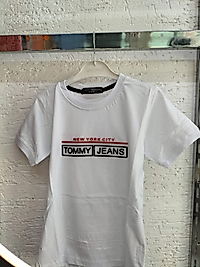 Beyaz Kabartma Baskılı Tshirt