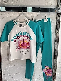 Yeşil Taytlı Takım